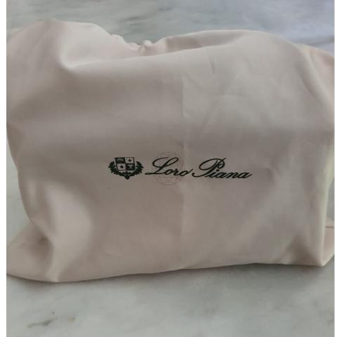 Large Product Preview Image 3